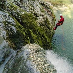 Adventure Ride (Transporte + Canyoning)